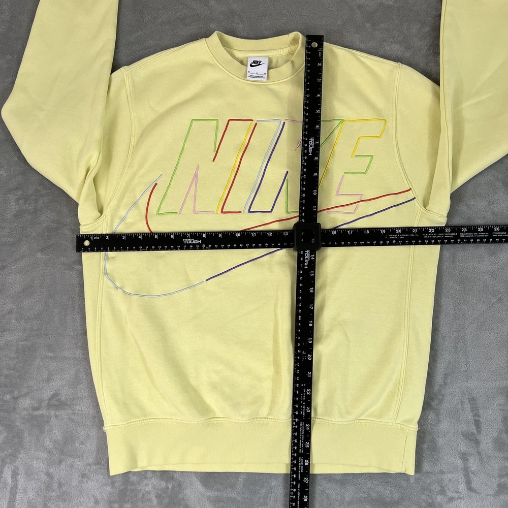 Nike Sweatshirt Mens Medium Yellow Multicolor Outline Logo Crewneck Pullover - Picture 4 of 8